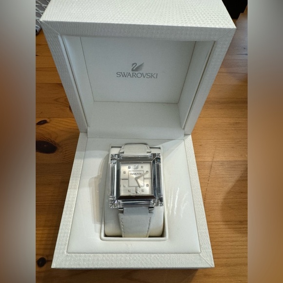 Swarovski Accessories - Swarovski Rock n Light Ladies Watch